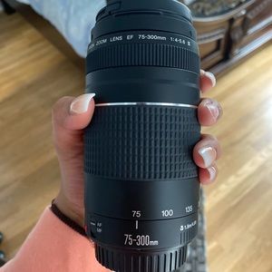 Canon EF 75-300mm lens